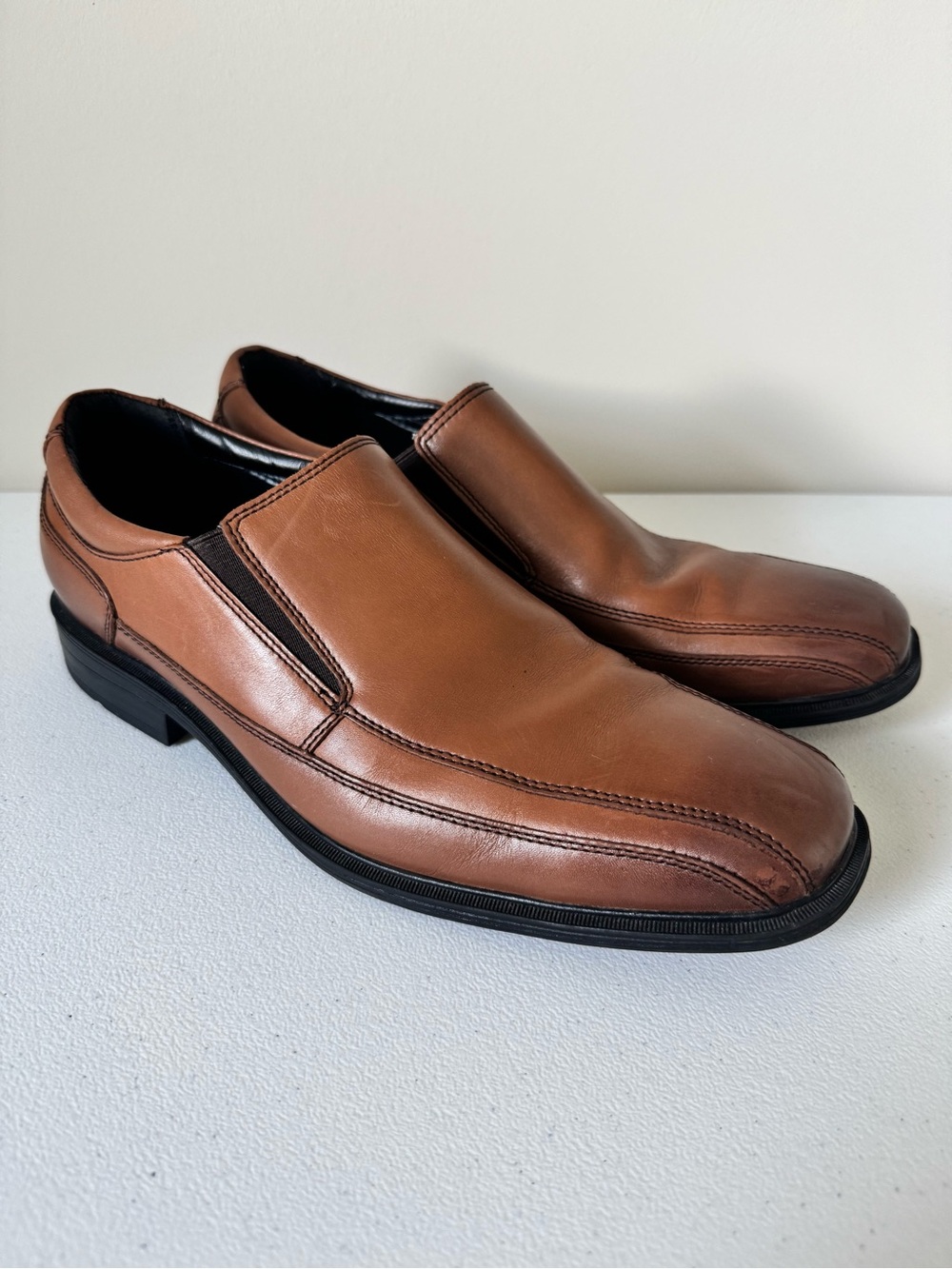 Kenneth Cole Men's Len Brown Leather Slip-On Loafers size 11